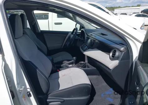 2016 Toyota Rav4 Xle из США, поврежденный, VIN JTMWFREVXGJ077657